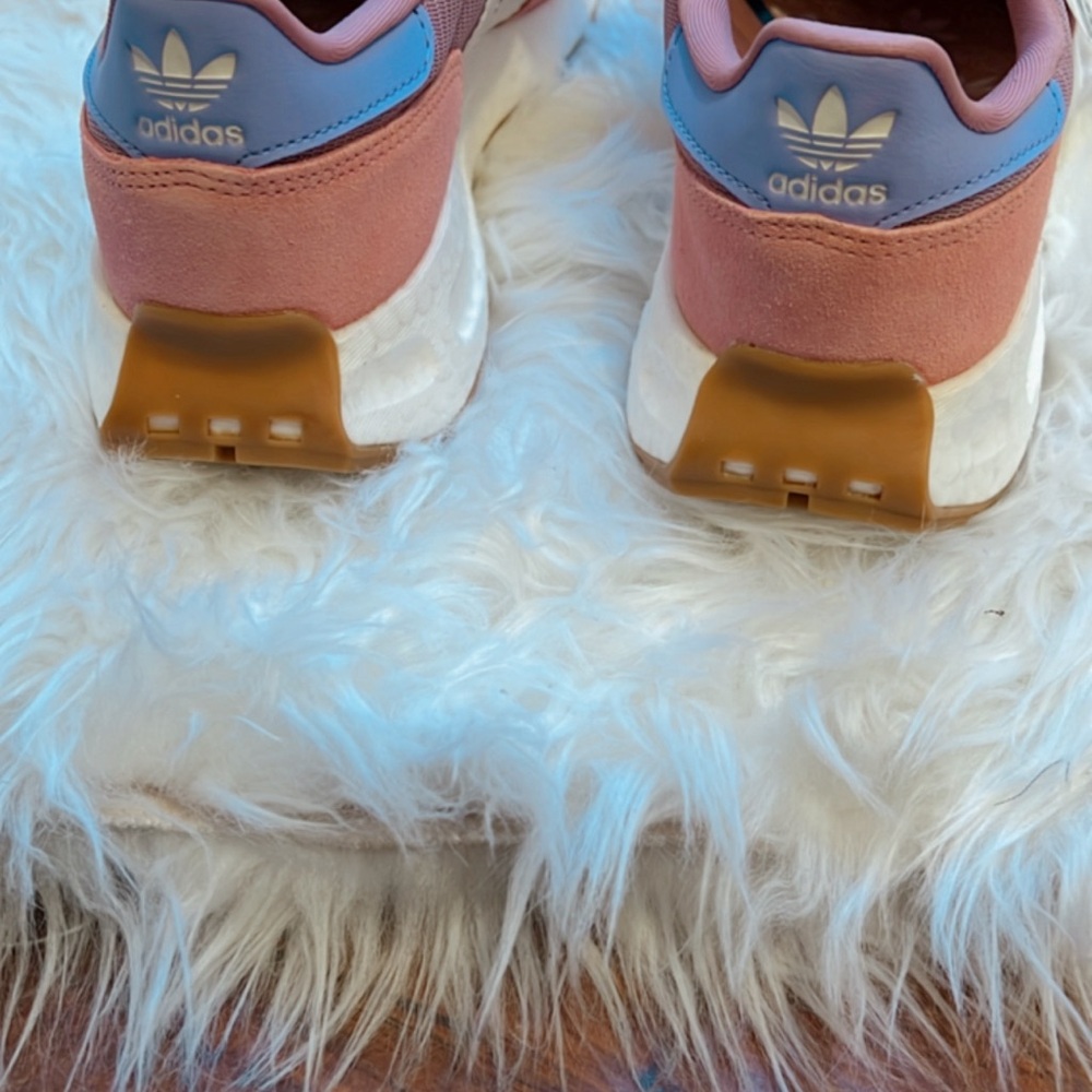 Nwt revolve adidas retropy E5 magic mauve chalk white sneakers - Picture 10 of 10